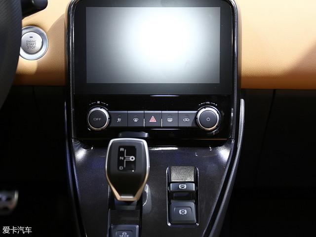 2018�ɶ���չ ��������-ŷ��iQ��̬����-12.jpg