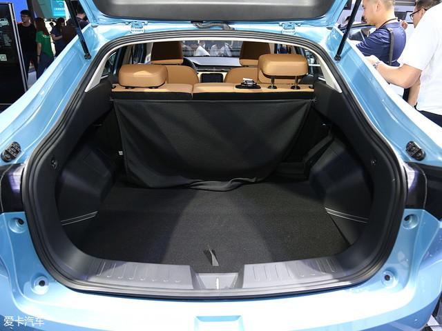 2018�ɶ���չ ��������-ŷ��iQ��̬����-16.jpg