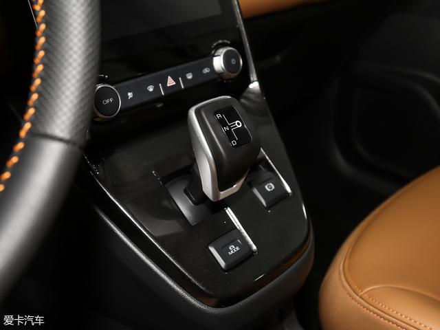 2018�ɶ���չ ��������-ŷ��iQ��̬����-17.jpg