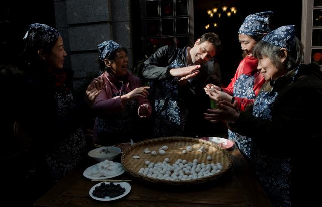 �ղ��ˣ������ʾ��� Բ�θ��ء���Ӱ��������Ʒ����-13.jpg