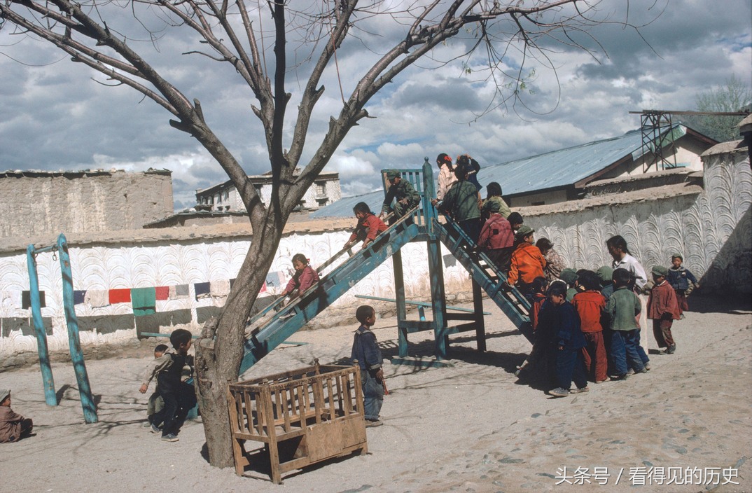 1979�������Ƭ ������Ӱʦ��ͷ�µ�����-9.jpg