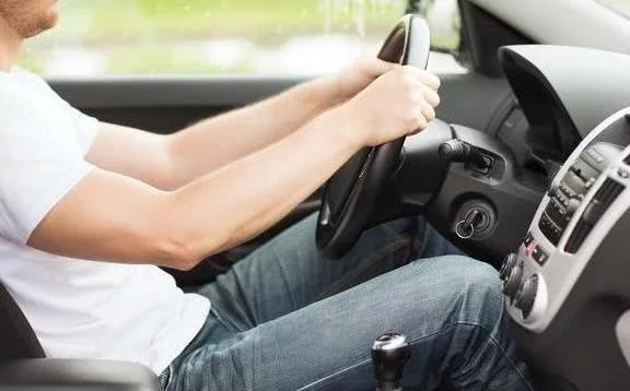 老司机开车经验值得一看 155543ur7qifep86grqre7.jpg