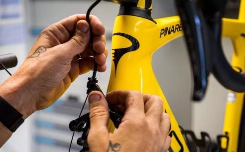 �����ɶ��Ĵ�Ƴ�Pinarello Dogma F12-9.jpg