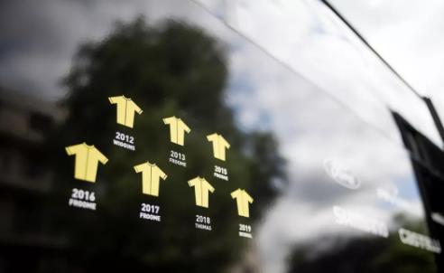 �����ɶ��Ĵ�Ƴ�Pinarello Dogma F12-19.jpg