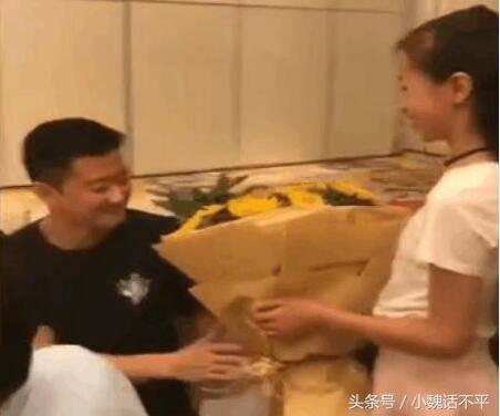 �⾩ȰŮ���������Ȧ ����Ƭ�붮-1.jpg