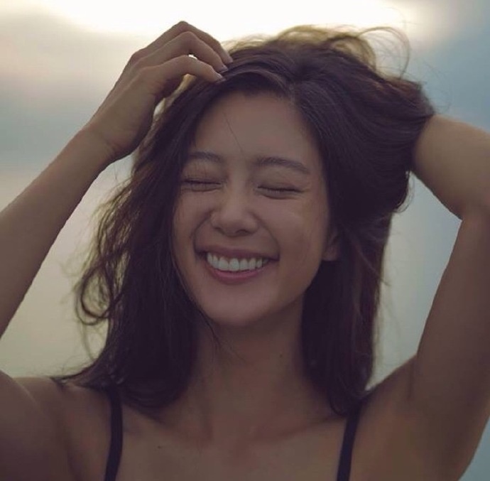 �Ը�Ů������� ������Ƭ̫����-6.jpg