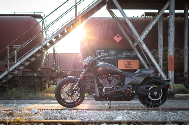 ���ס���β�����콢����2019 HARLEY-DAVIDSON FXDR 114-2.jpg