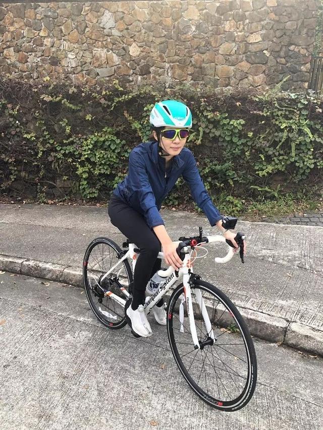 TVB�����۽�Ϊ���Ʋȵ���������կ �������ˣ���֪��ʱ�ſ�����·-5.jpg