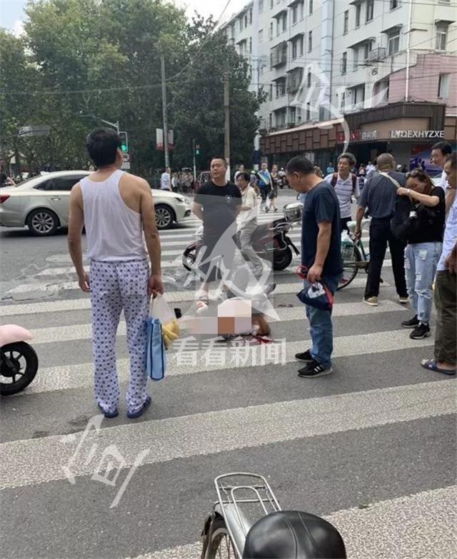 �����෢һ������ �����ؼ;��ӳ���-1.jpg