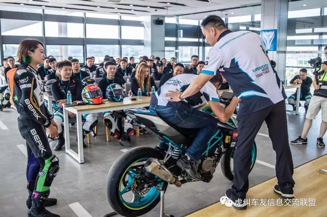 ���������ͻ�����ʿ֮�������� ����Ħ�� 250NK��������վ����ƪ-16.jpg