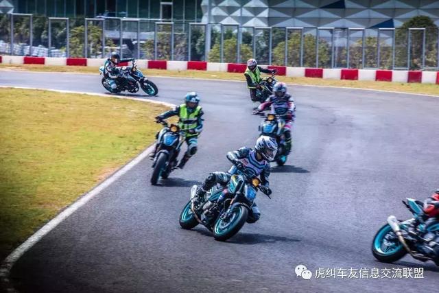 ���������ͻ�����ʿ֮�������� ����Ħ�� 250NK��������վ����ƪ-31.jpg