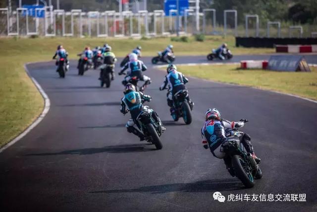 ���������ͻ�����ʿ֮�������� ����Ħ�� 250NK��������վ����ƪ-30.jpg