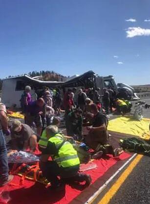 ��ͻ�������˰�ʿ�����ݷ������ҳ��� ���˲���-2.jpg