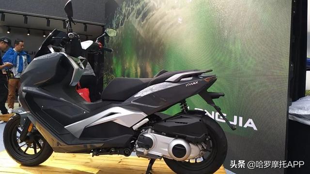 23800Ԫ��"�ſ�����" ����300i V MAX�ۼ۹���-4.jpg