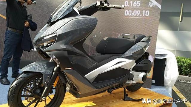 23800Ԫ��"�ſ�����" ����300i V MAX�ۼ۹���-7.jpg