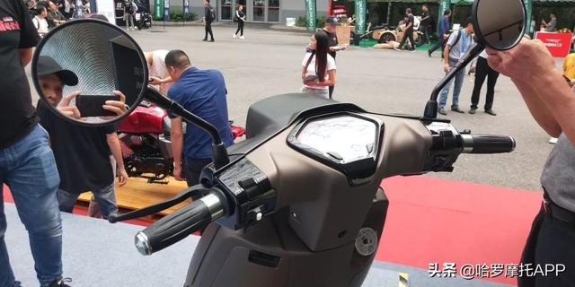 23800Ԫ��"�ſ�����" ����300i V MAX�ۼ۹���-13.jpg