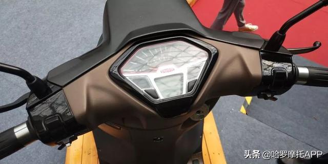 23800Ԫ��"�ſ�����" ����300i V MAX�ۼ۹���-15.jpg