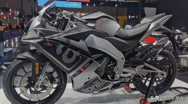 ����������Ħ�������𺳷���GPR250��SR MAX250-5.jpg