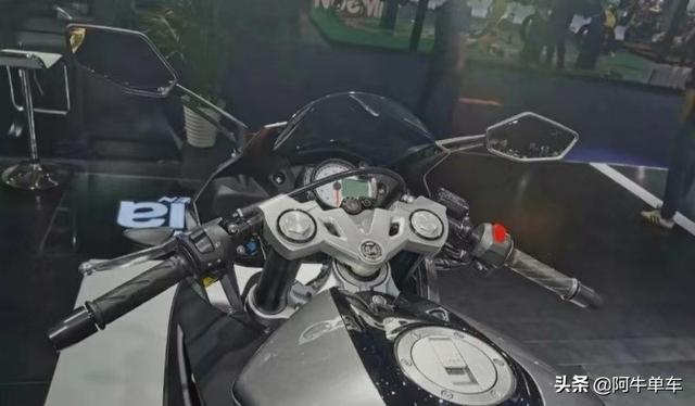 ����������Ħ�������𺳷���GPR250��SR MAX250-10.jpg