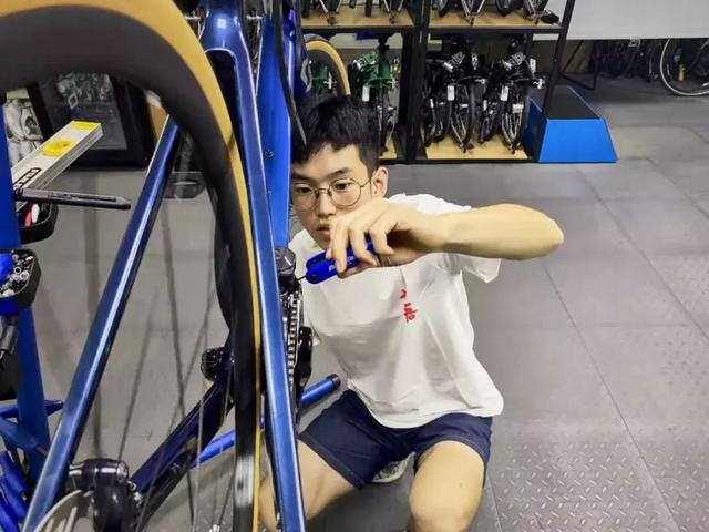 ֱ��حһ̨���߽װ桱NEW ADDICT RC�ĵ���-5.jpg