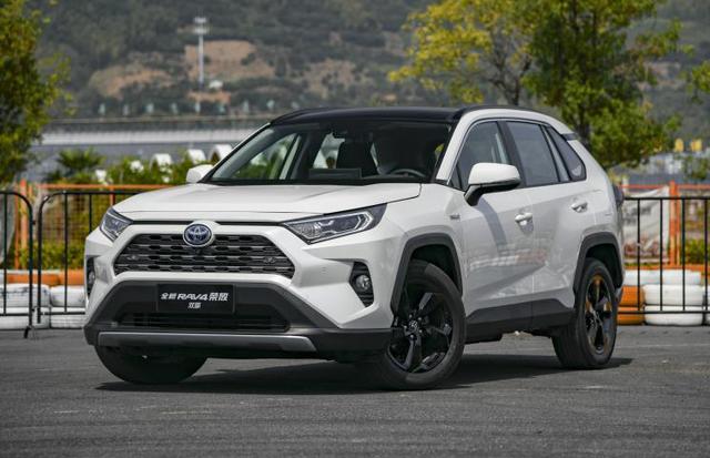 ���ܹ�ע��10��SUV������;��L���ŵ�7������H6��2����1ûë��-19.jpg