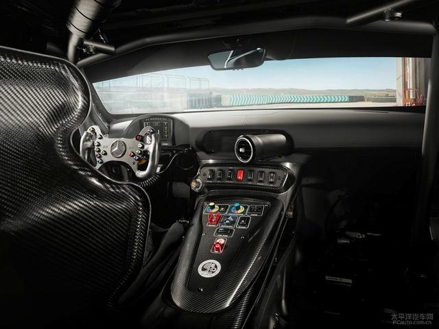 �¿�AMG GT4���� ���ܽ�һ��ǿ������-4.jpg