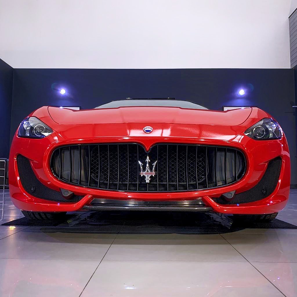 ��װ��̼��ά���ɫ���������ɯ����Gran Turismo-1.jpg
