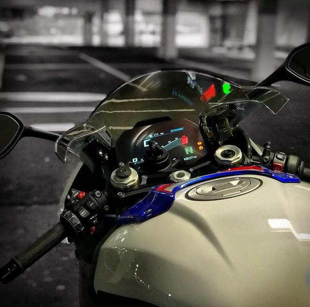 �������ͼ����11�ڡ������¿��S1000RR-12.jpg