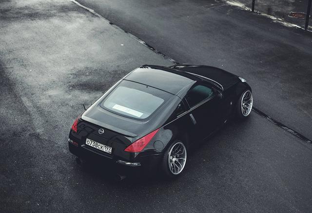 ��װ�������ſ����̬���ղ�350Z���͵��ݻ����ں���-6.jpg