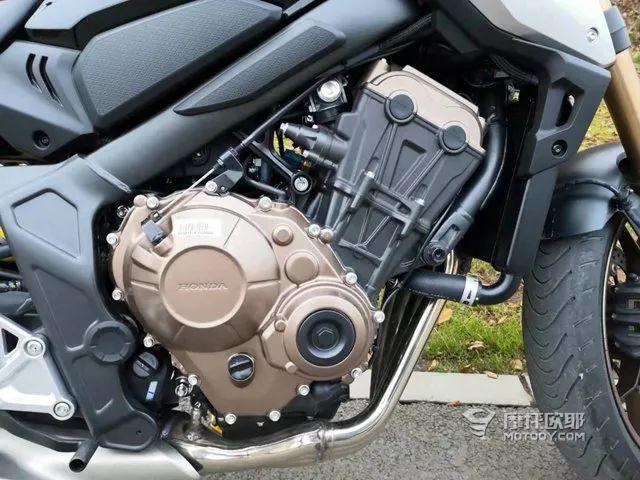 �Լݱ��棺�ۼ�105800Ԫ����ӹ���ϵı���CB650R-9.jpg