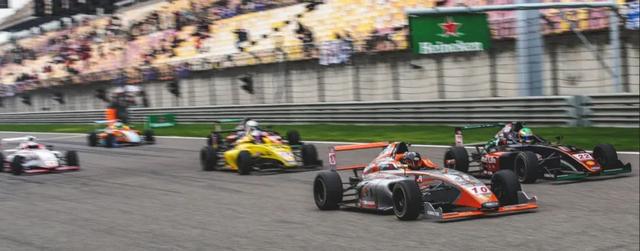 ����12������ �� ����Ƴ�����ʽF4�����γ̣�-2.jpg