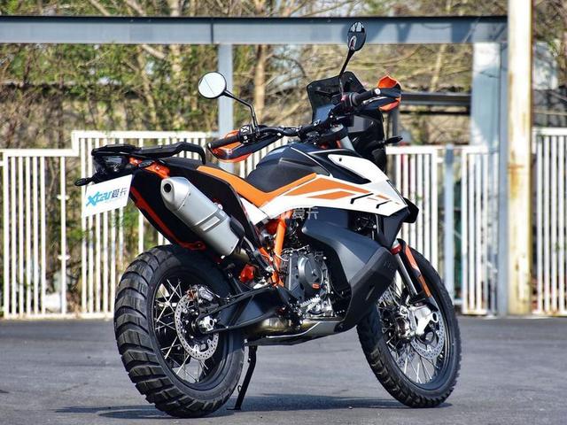 ������ԽҰ���������г� �Լ�KTM 790 Adventure-6.jpg