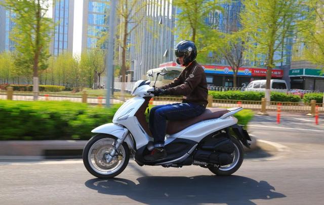 ������С���������̤�壬Beverly 300��Ũ�����-17.jpg