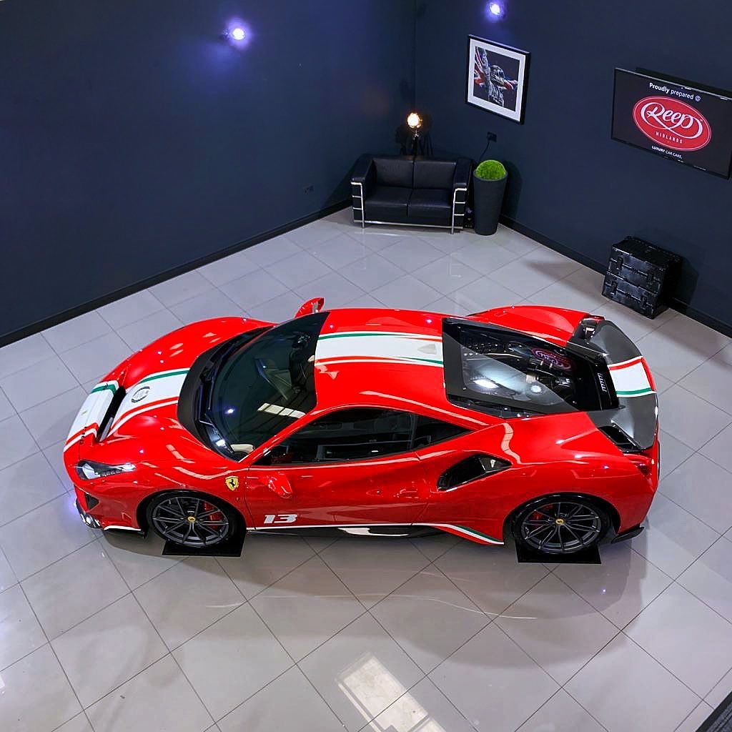 �������˶���������Ļ���Ϊһ��ķ�����488 Pista��-3.jpg