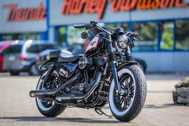 ÿ��֮�� ���� ���״�άɭ FORTY-EIGHT �˶��� Ħ�г�-15.jpg