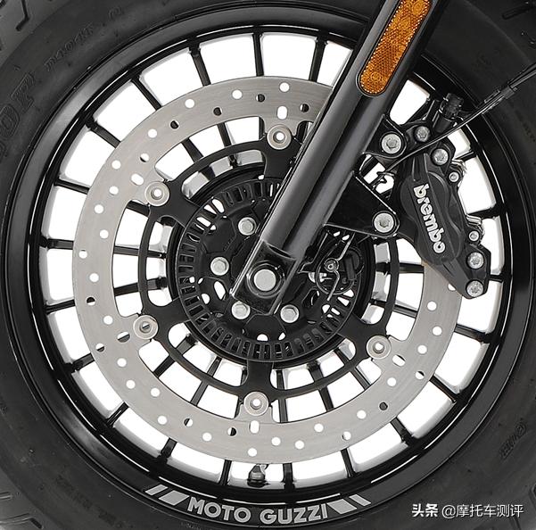 10.99��2020 Moto Guzzi V9 Bobber�������У�-7.jpg