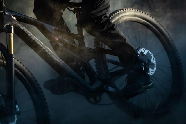 ���³�������Specialized Stumpjumper EVO�ռ��ֵ�ɽ�س�-11.jpg