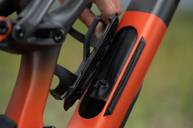 ���³�������Specialized Stumpjumper EVO�ռ��ֵ�ɽ�س�-13.jpg