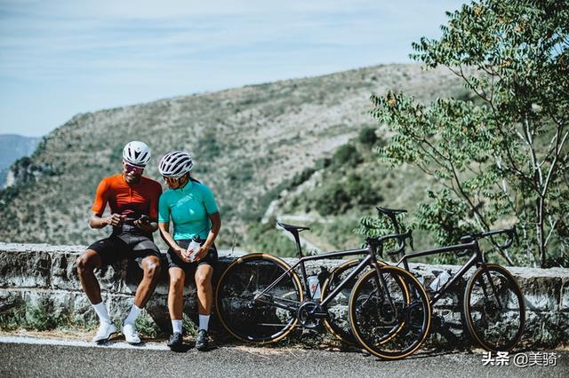 ������10��Ԫ �����Ƴ������ɲ��·�� 585�ˡ�6����-14.jpg