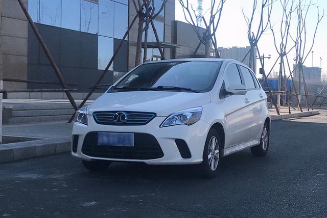 �����װ׻��³� ӵ�������������û�С��P7-3.jpg