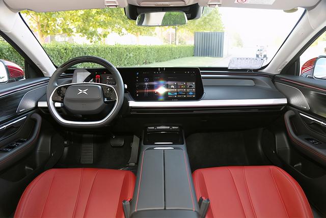 �����װ׻��³� ӵ�������������û�С��P7-10.jpg