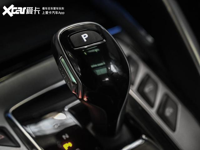 ����Ϊѡ�������� ����������������/�׷��³���-24.jpg