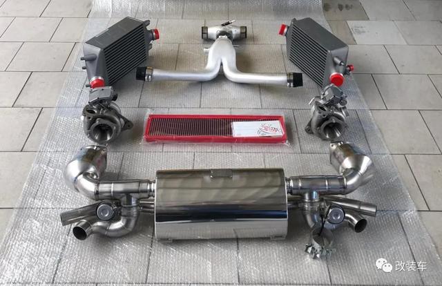 �¡��Ѹ��������Manhart�ٵ�911 Turbo S-5.jpg