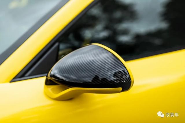 �¡��Ѹ��������Manhart�ٵ�911 Turbo S-14.jpg