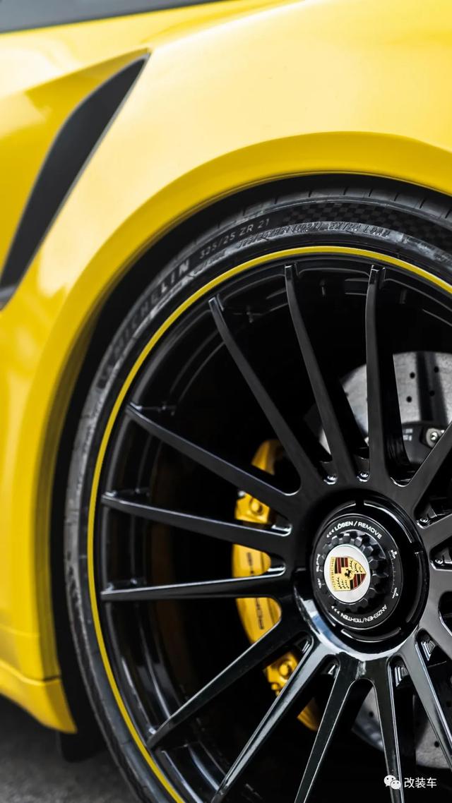 �¡��Ѹ��������Manhart�ٵ�911 Turbo S-11.jpg