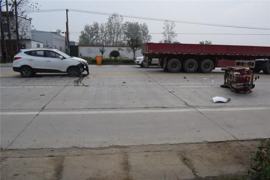 �������۽�����Υ�棺������·������ ���泵��ͽ�˱�-2.jpg