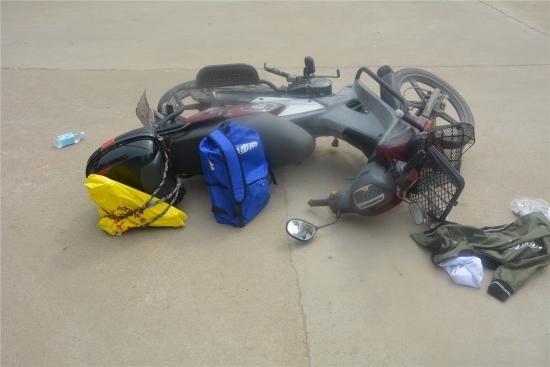 �������۽�����Υ�棺������·������ ���泵��ͽ�˱�-4.jpg