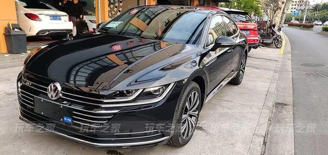 �Ϻ����ѵĴ���CC��װ���� �������ֵ�ĺ���ʿ-1.jpg