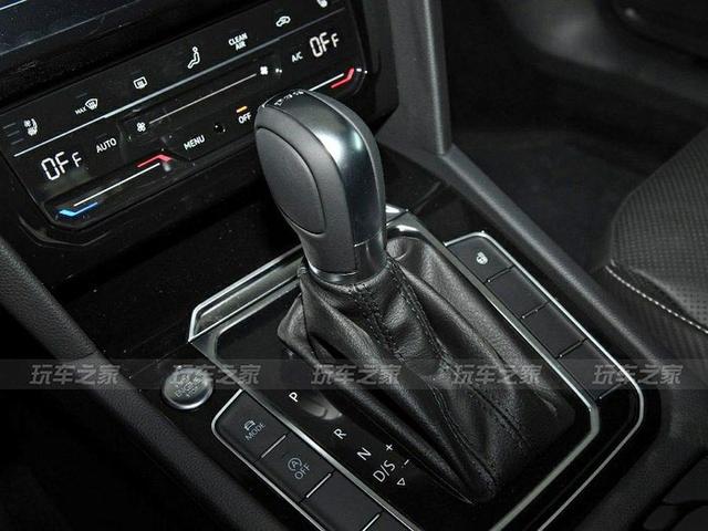 �Ϻ����ѵĴ���CC��װ���� �������ֵ�ĺ���ʿ-8.jpg