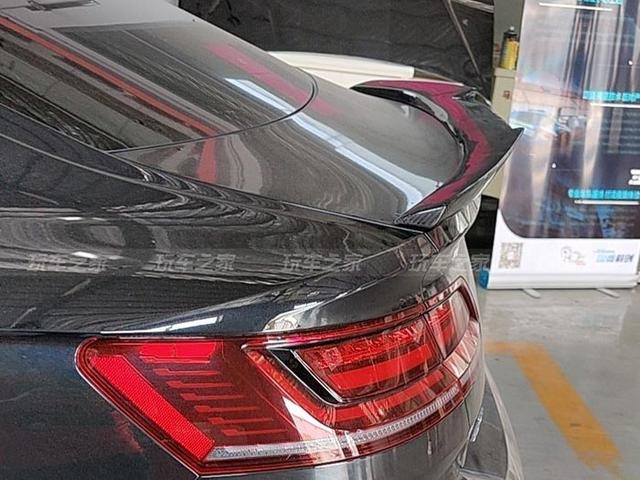 �Ϻ����ѵĴ���CC��װ���� �������ֵ�ĺ���ʿ-16.jpg